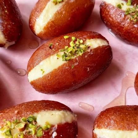 Khoya Gulab Jamun